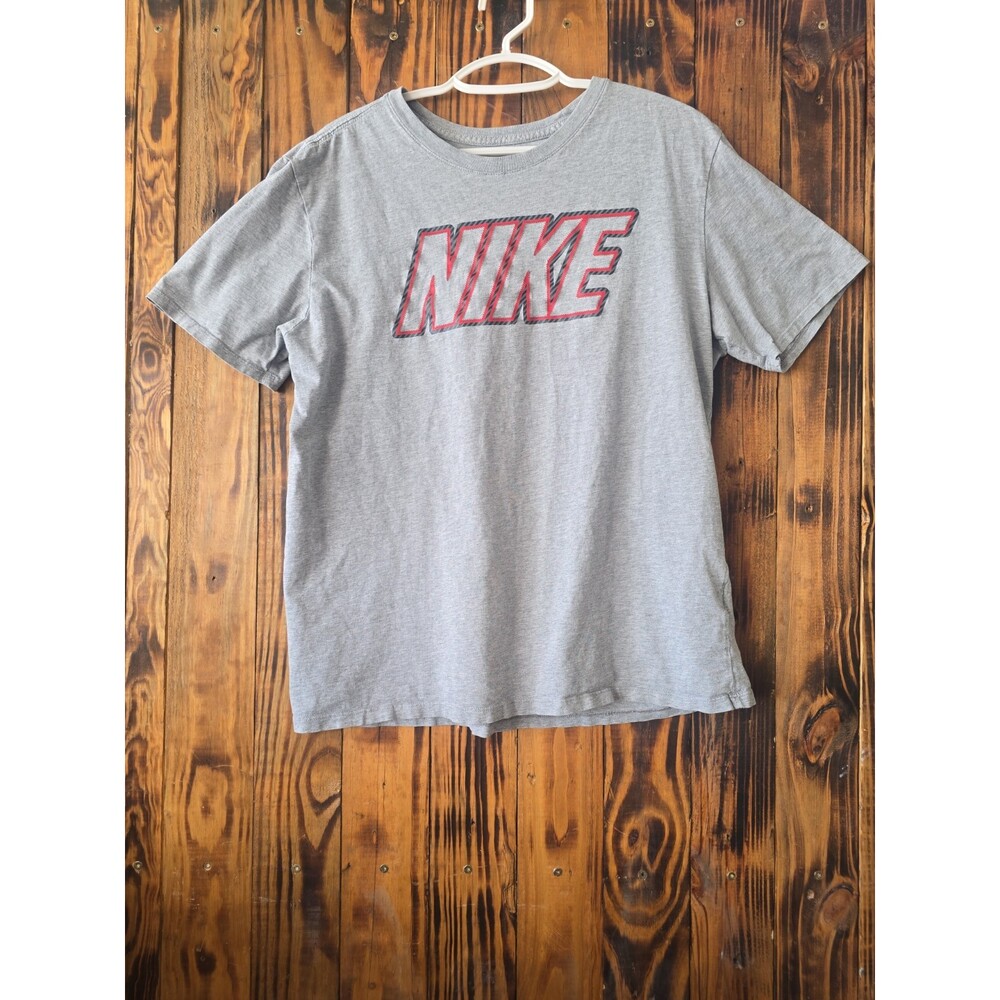 Nike Men's Gray Red Stitched Logo Tshirt, Large